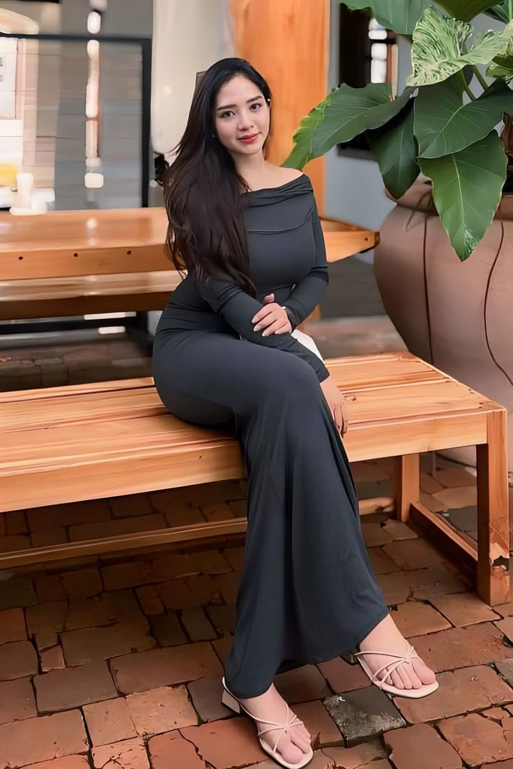 Woman from Singapore