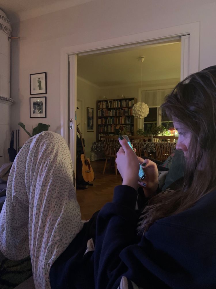 chat with foreign girls